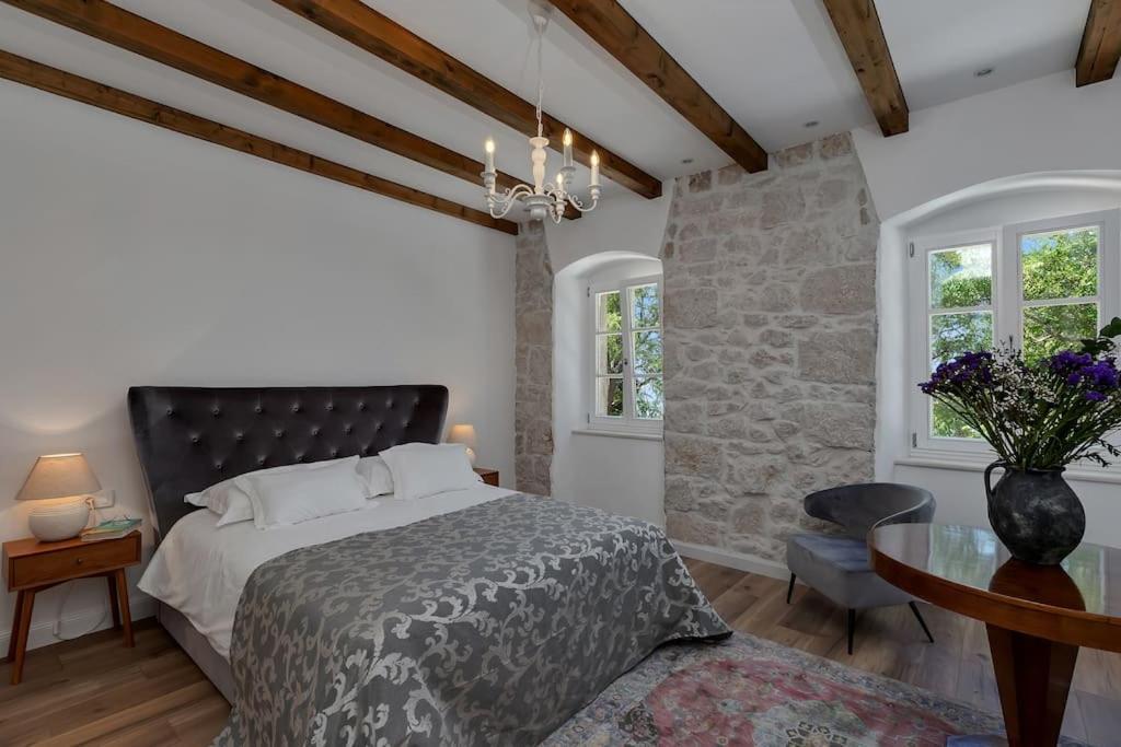 Vila Montes - Exklusiv